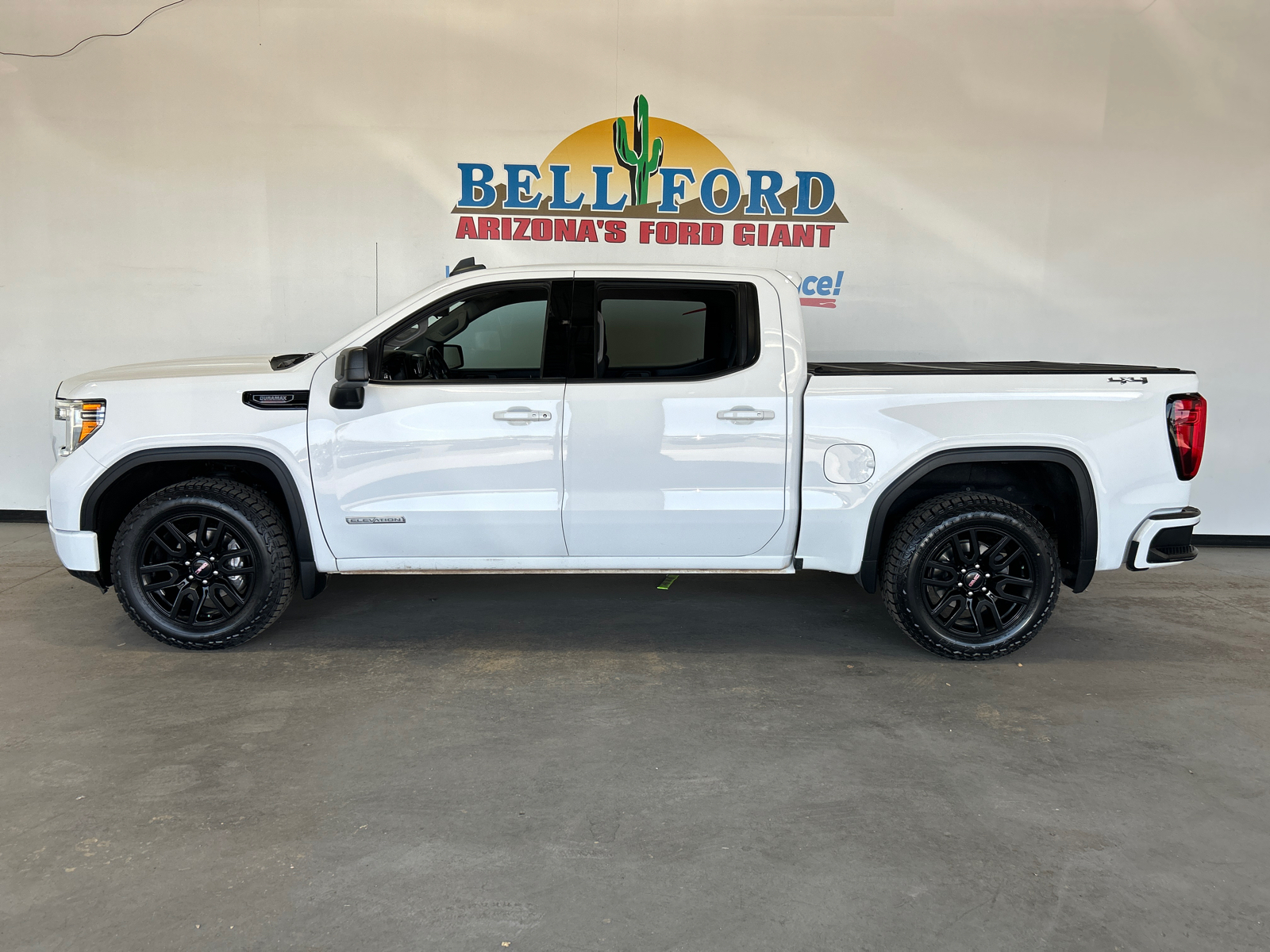 2021 GMC Sierra 1500 Elevation 3