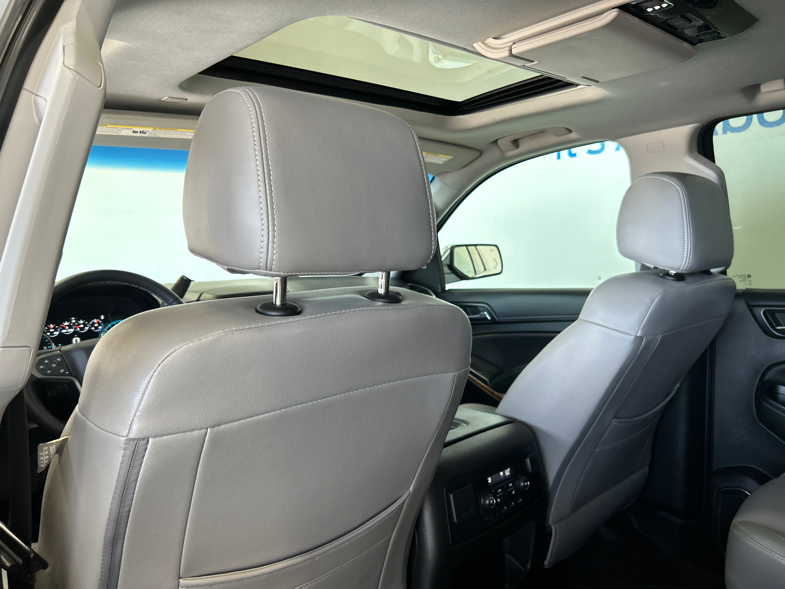 2019 Chevrolet Tahoe Premier 19