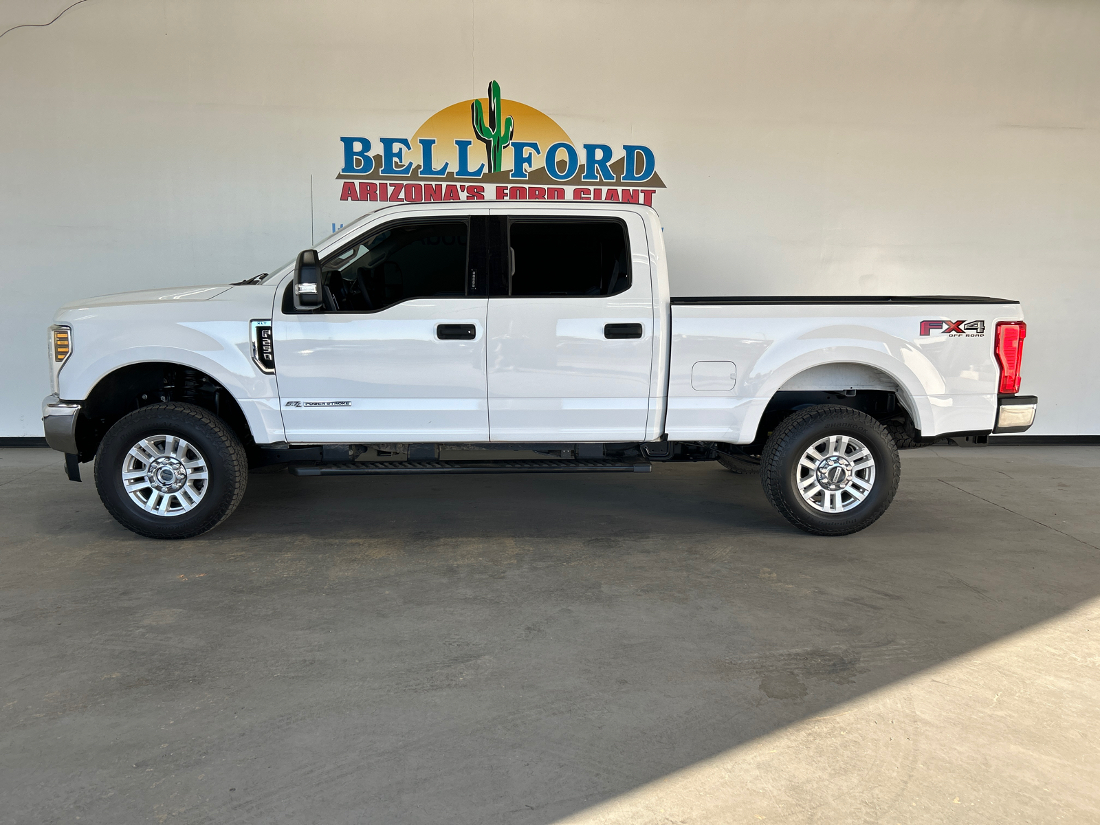 2019 Ford F-250SD XLT 3