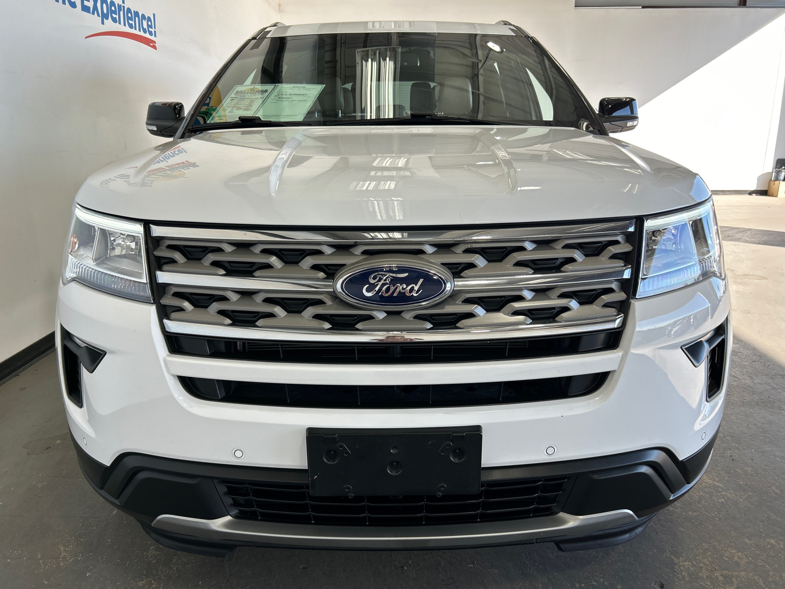 2018 Ford Explorer XLT 2