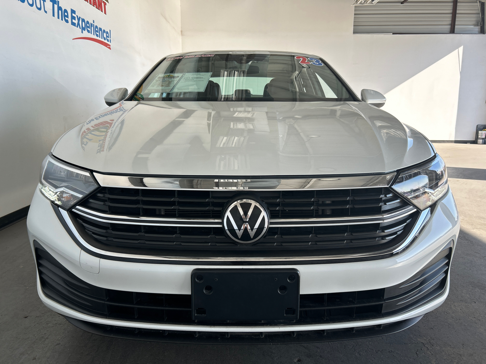 2023 Volkswagen Jetta 1.5T SE 2