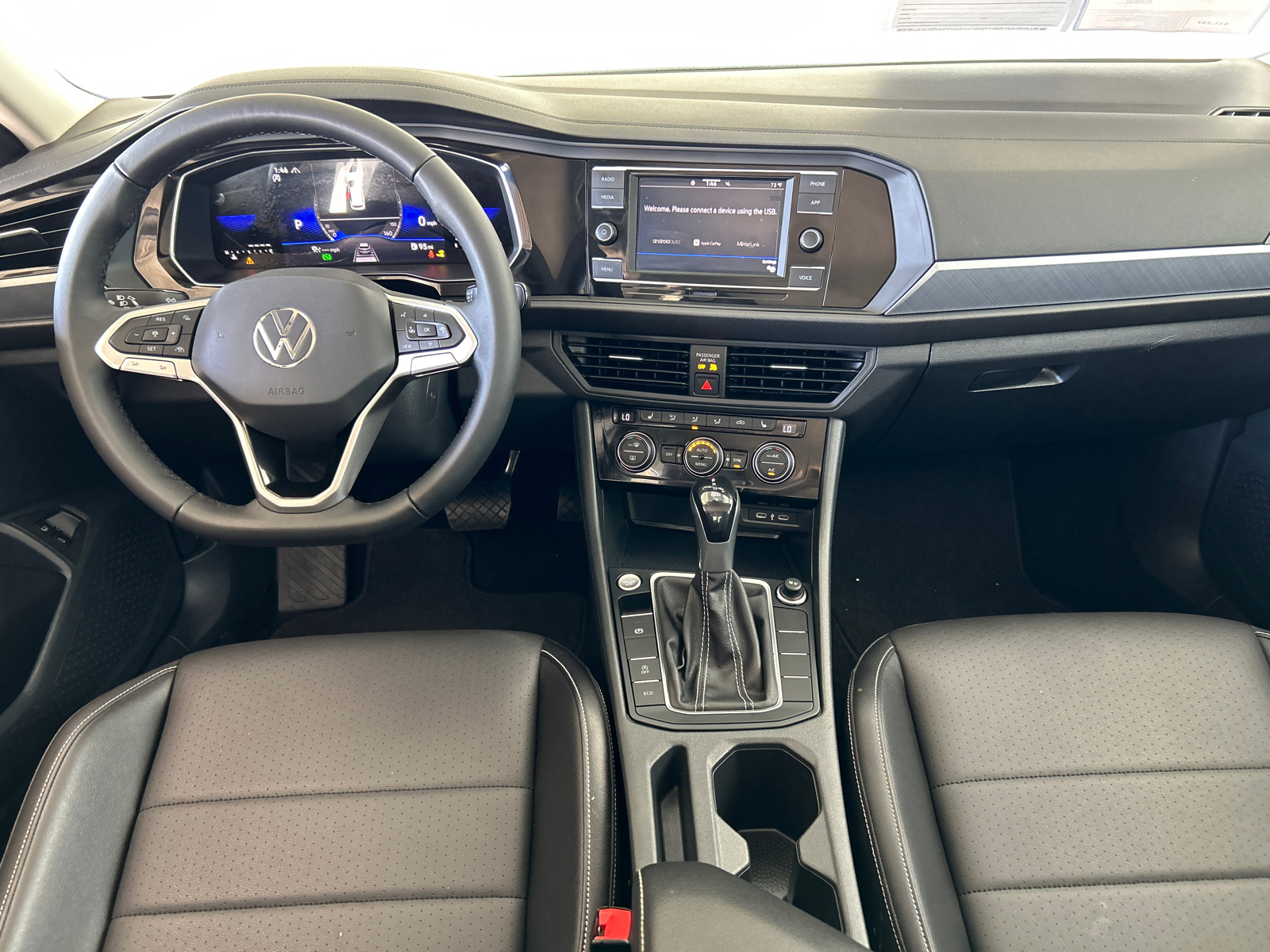 2023 Volkswagen Jetta 1.5T SE 4