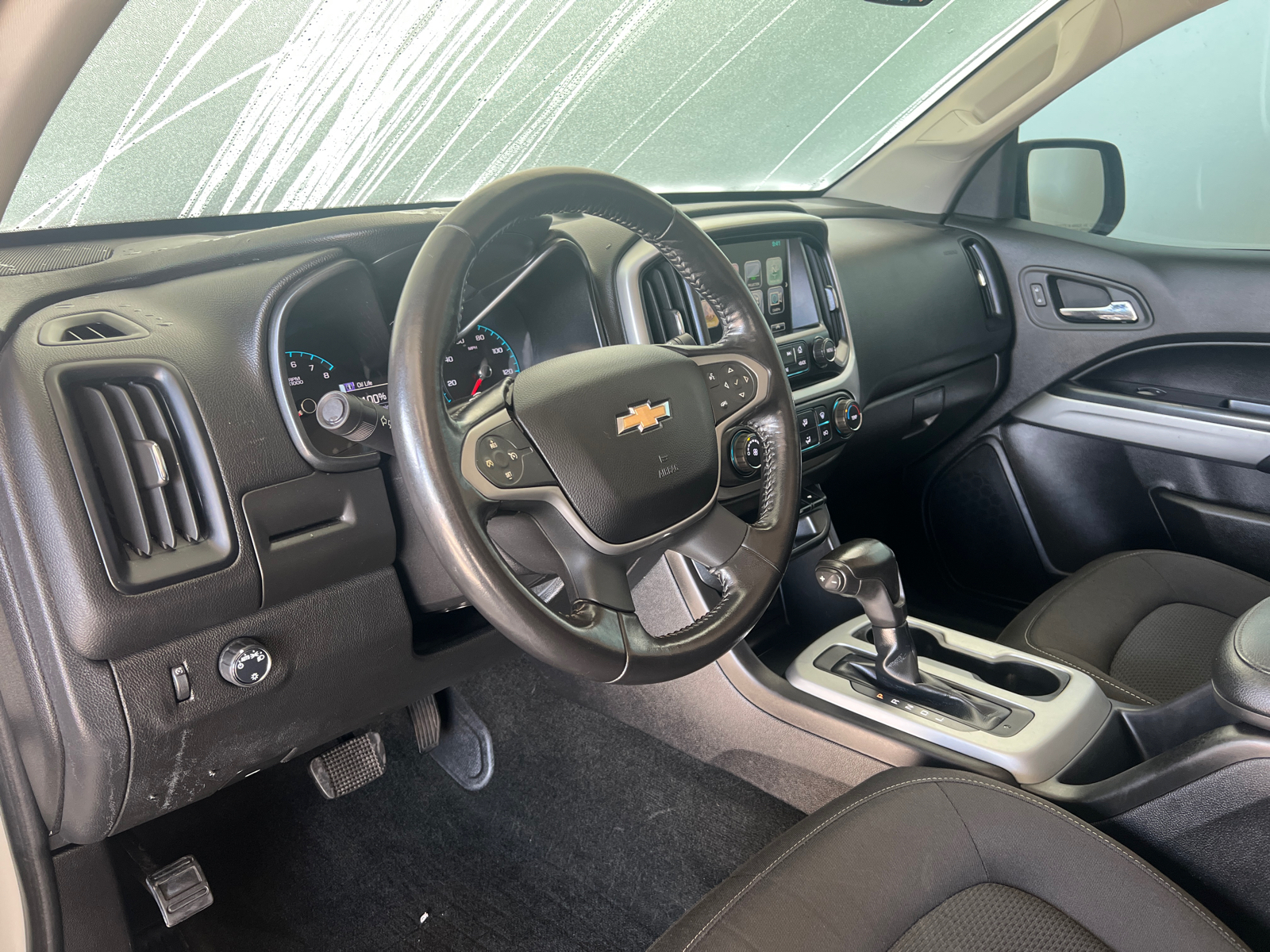 2018 Chevrolet Colorado LT 16