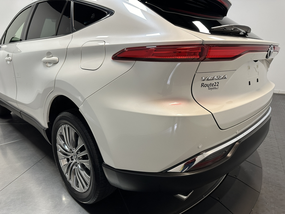 2021 Toyota Venza Limited 10