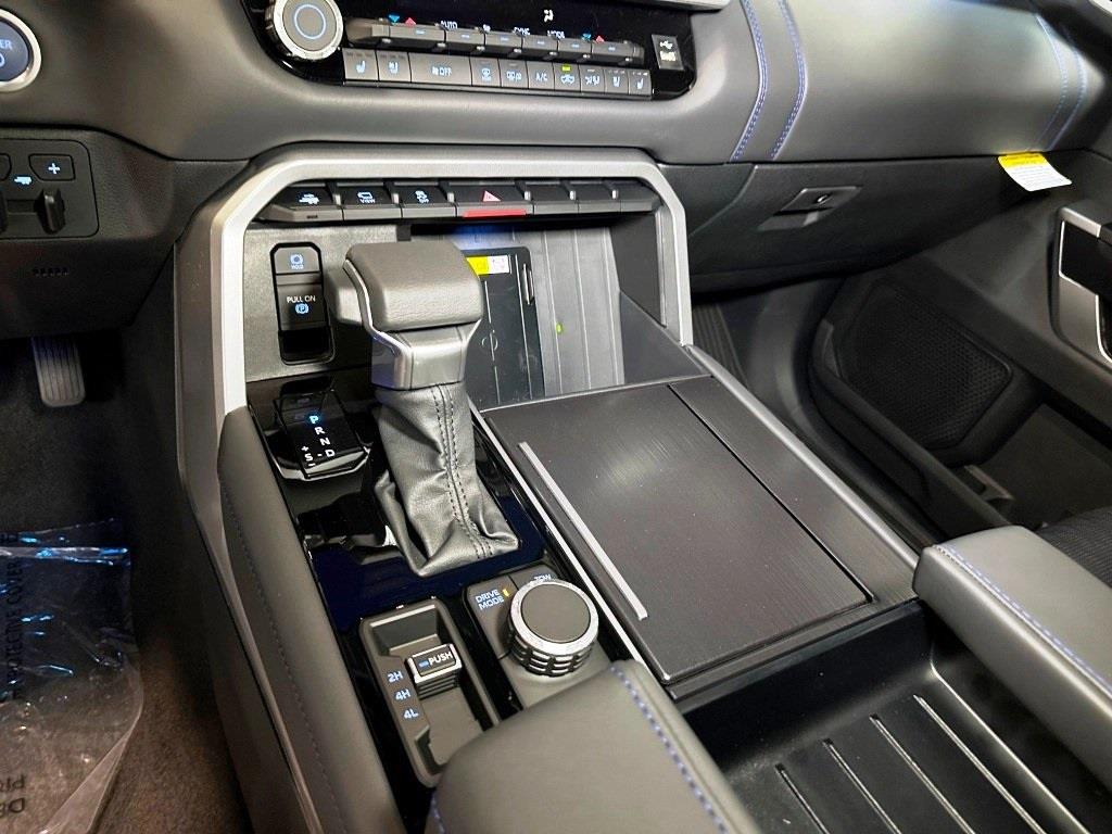2023 Toyota Tundra 4WD Platinum Hybrid 22