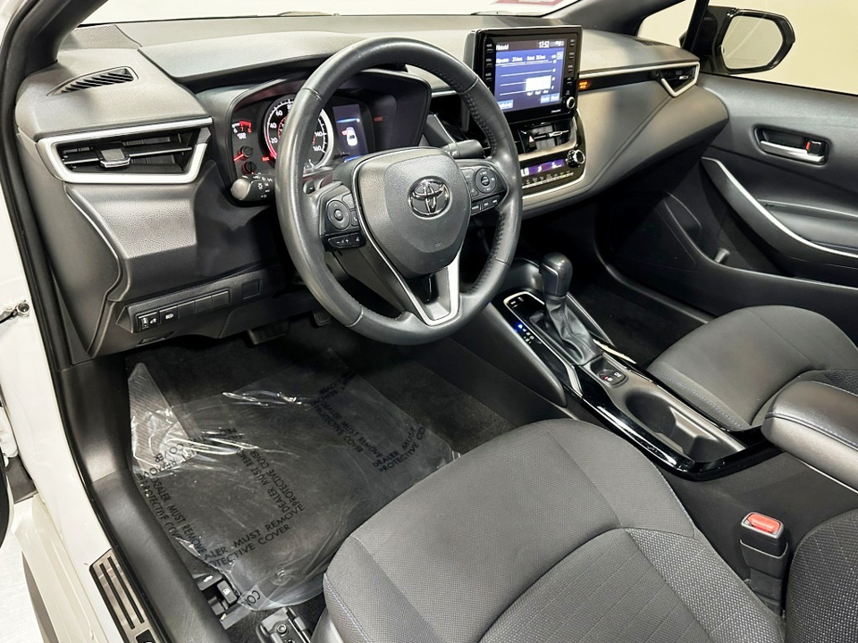 2022 Toyota Corolla SE 22