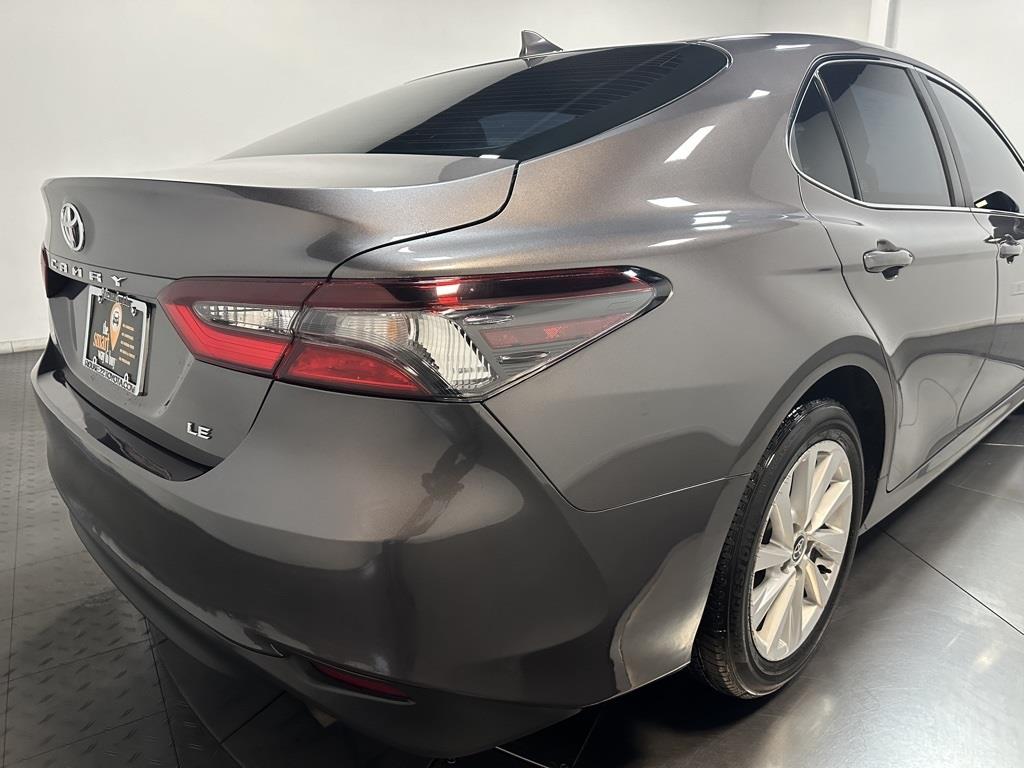 2022 Toyota Camry LE 17