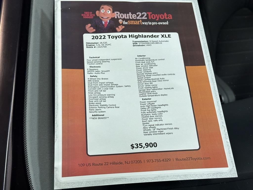 2022 Toyota Highlander XLE 42