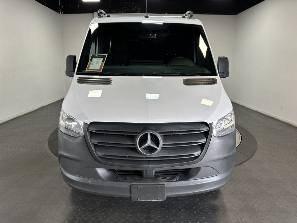 2021 Mercedes-Benz Sprinter Cargo Van  4
