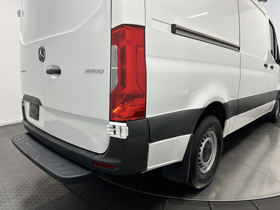 2021 Mercedes-Benz Sprinter Cargo Van  14
