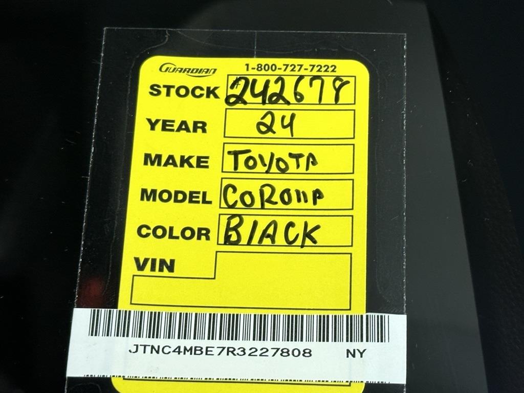 2024 Toyota Corolla Hatchback XSE 28