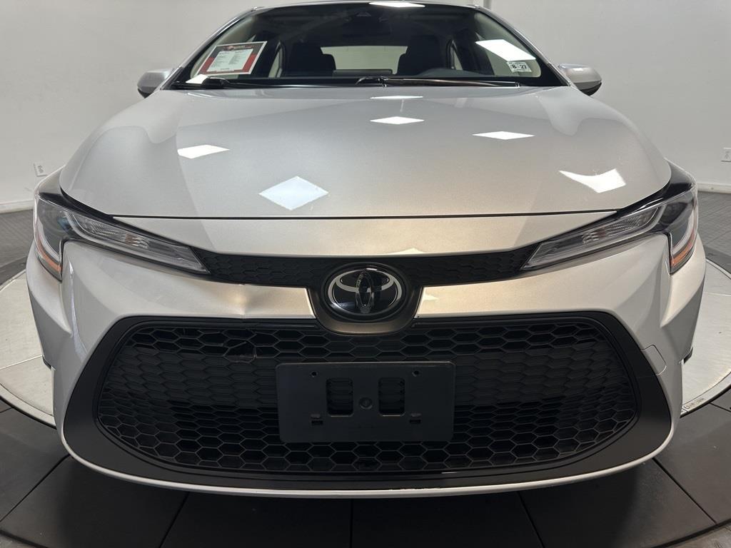 2022 Toyota Corolla LE 5