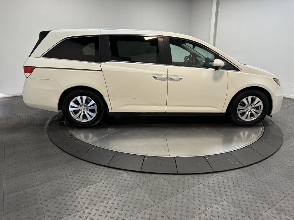 2017 Honda Odyssey  15