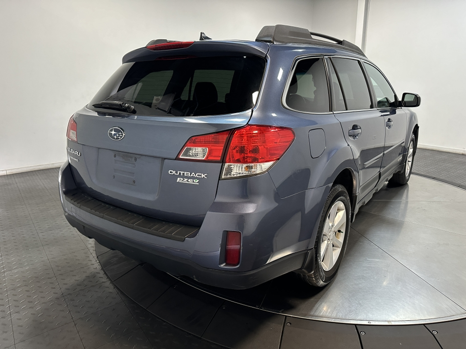 2014 Subaru Outback 2.5i Limited 8