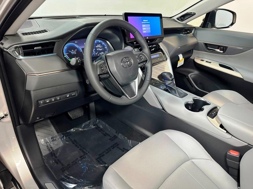 2024 Toyota Venza Limited 15