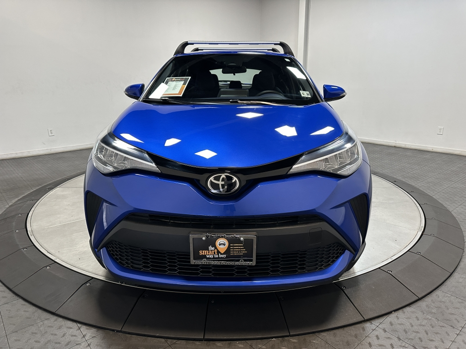 2021 Toyota C-HR XLE 4