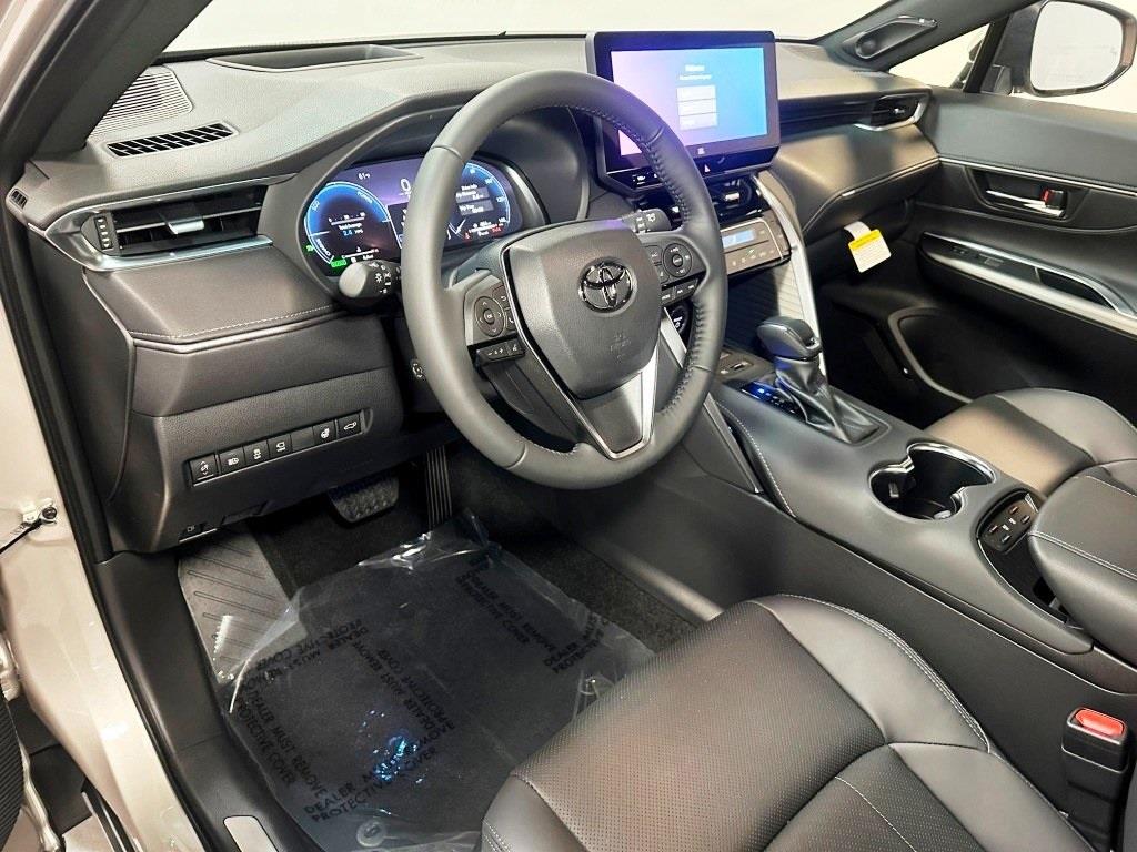 2024 Toyota Venza Limited 15