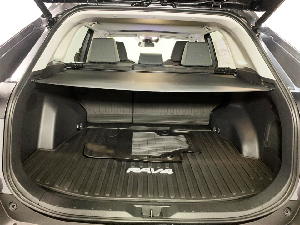 2024 Toyota RAV4 Hybrid XLE Premium 24