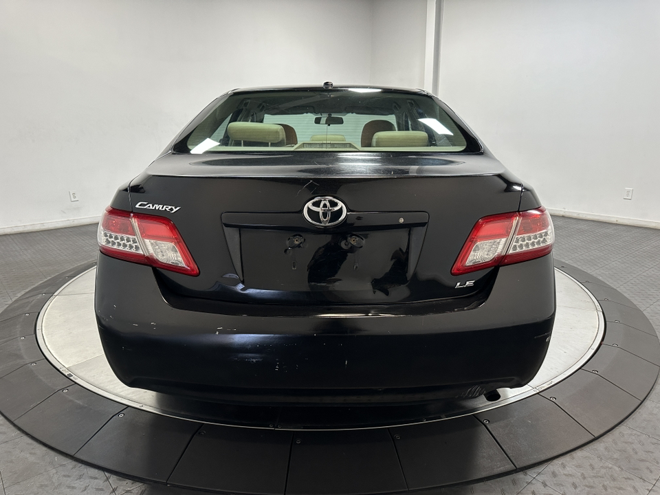 2011 Toyota Camry  7