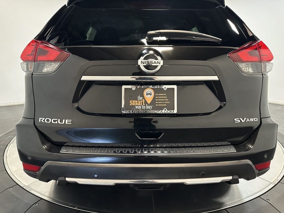 2019 Nissan Rogue SV 12