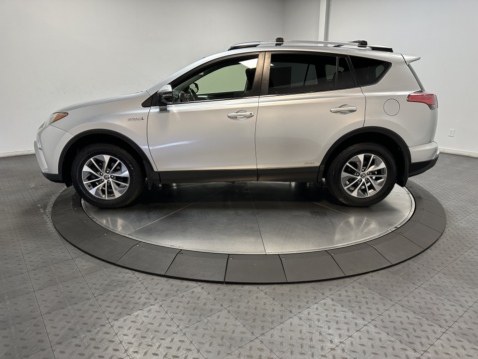 2016 TOYOTA RAV4 HYBRID  8