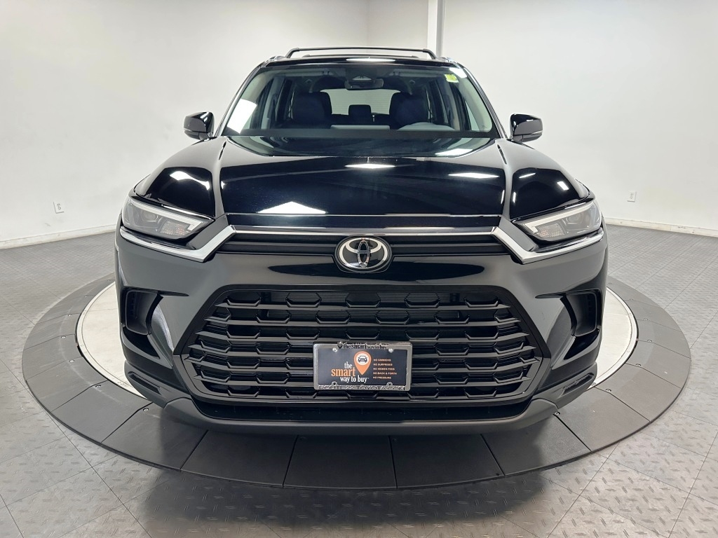 2024 Toyota Grand Highlander XLE 3