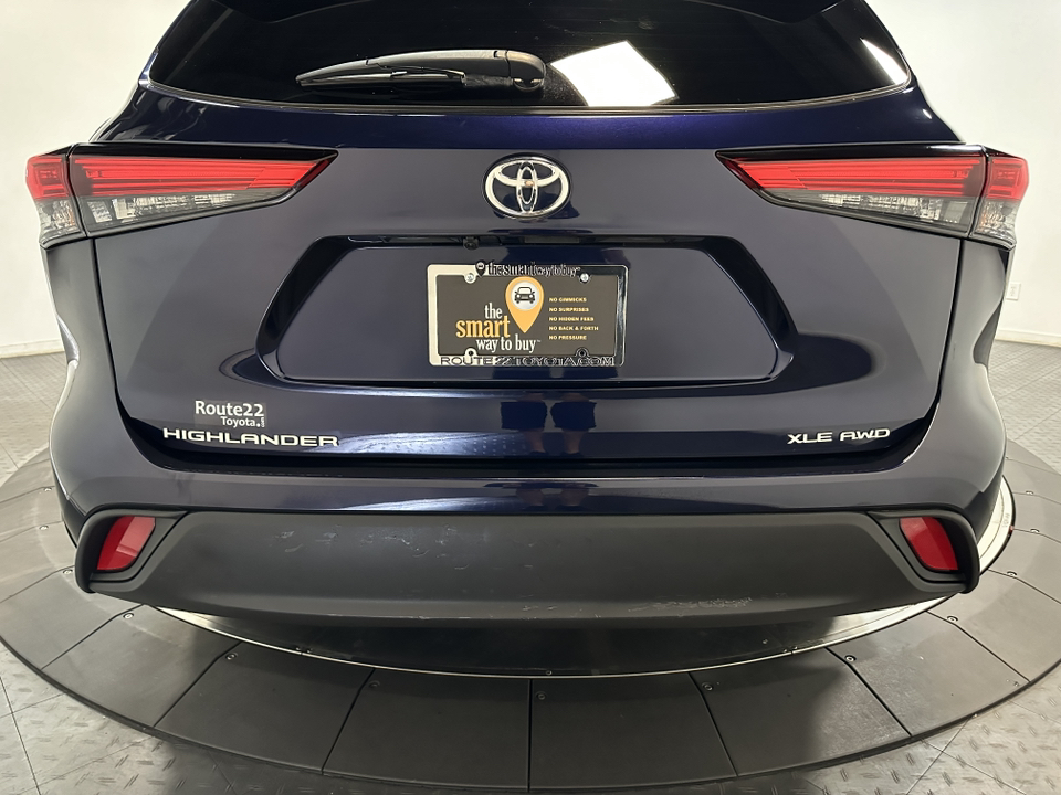2021 Toyota Highlander XLE 12