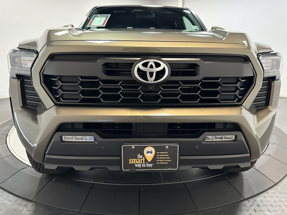 2024 Toyota Tacoma 4WD TRD Off Road 5