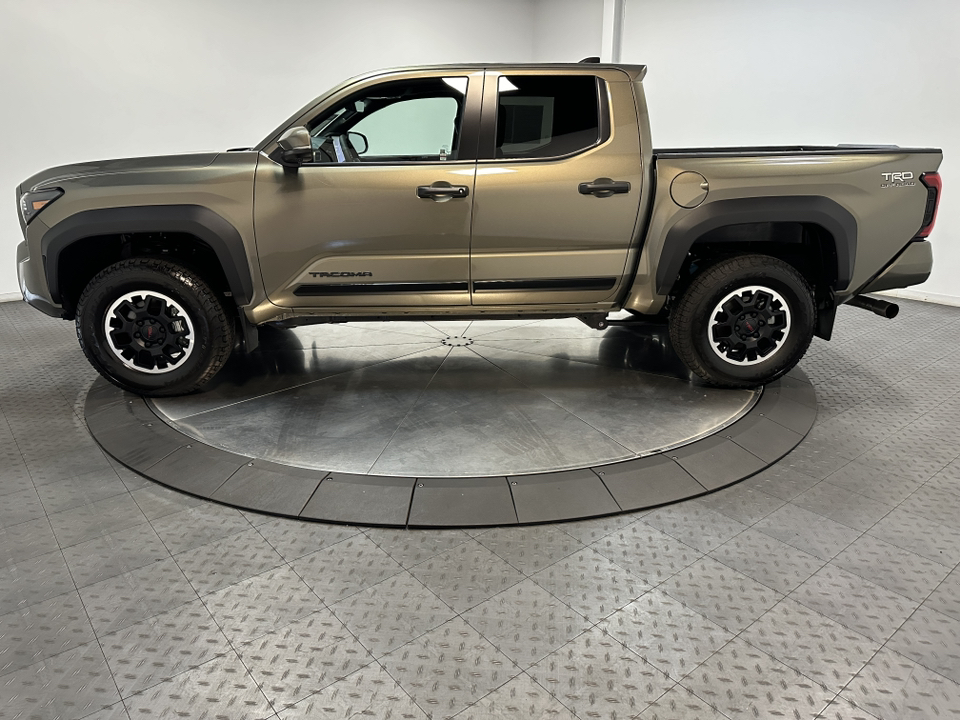 2024 Toyota Tacoma 4WD TRD Off Road 8