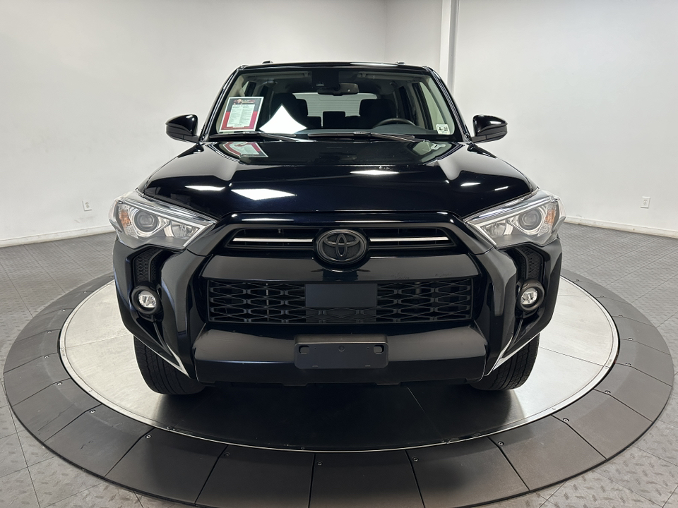 2022 Toyota 4Runner SR5 4