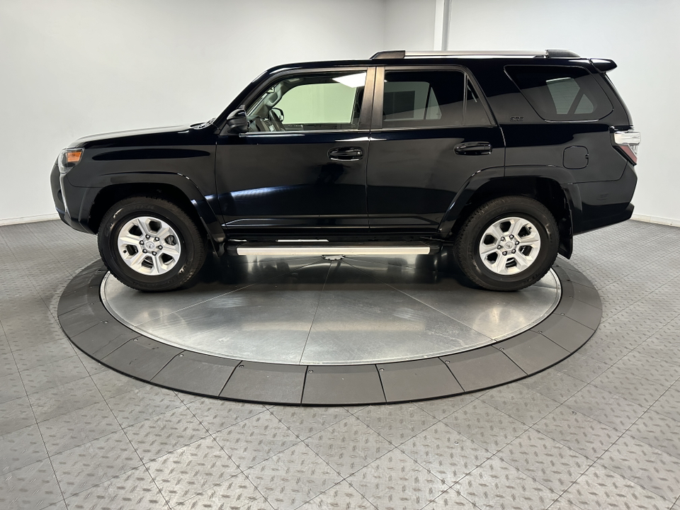 2022 Toyota 4Runner SR5 7