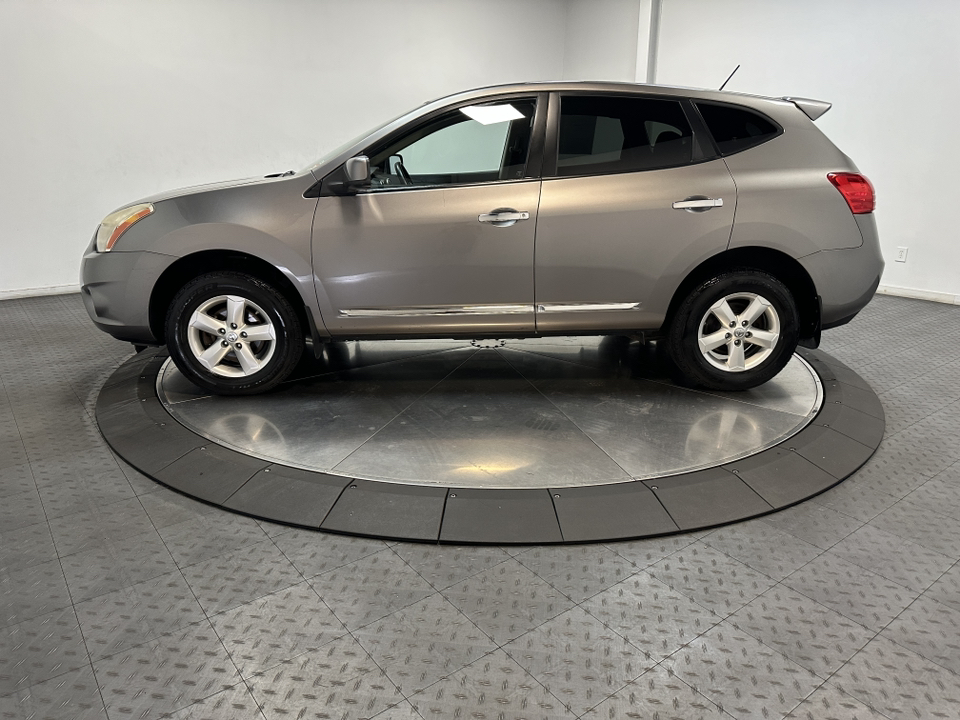 2013 Nissan Rogue  5