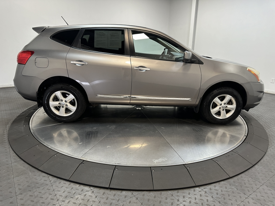 2013 Nissan Rogue  9