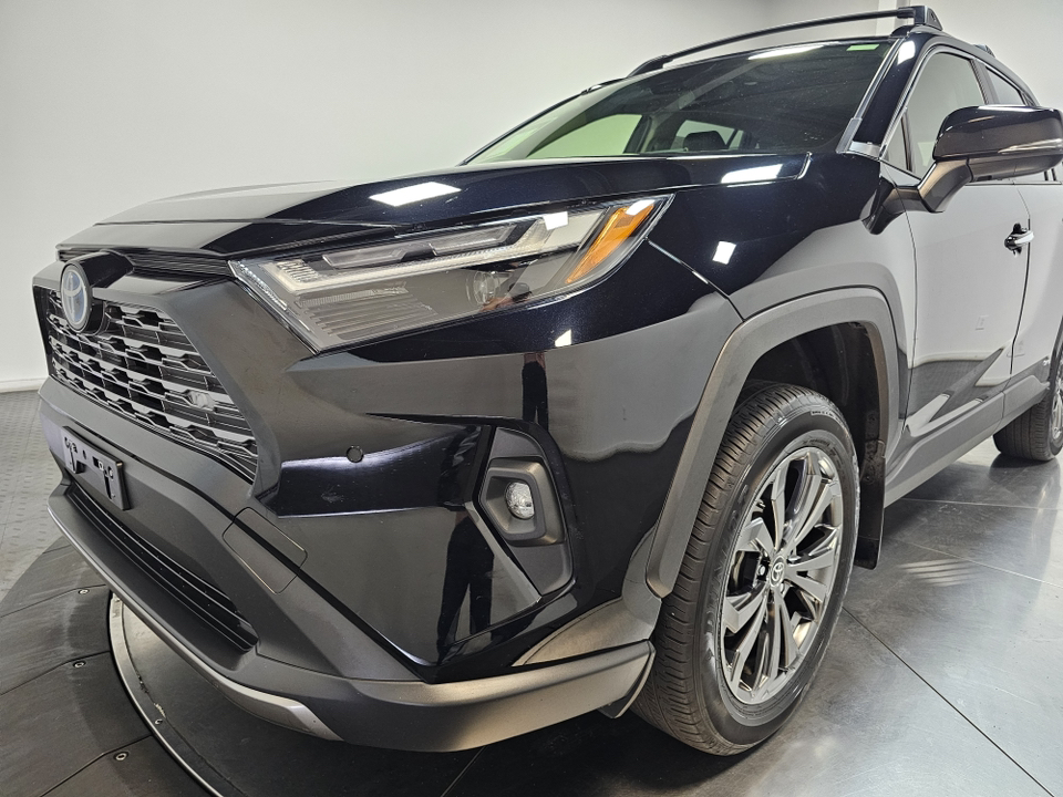 2022 Toyota RAV4 Hybrid Limited 7