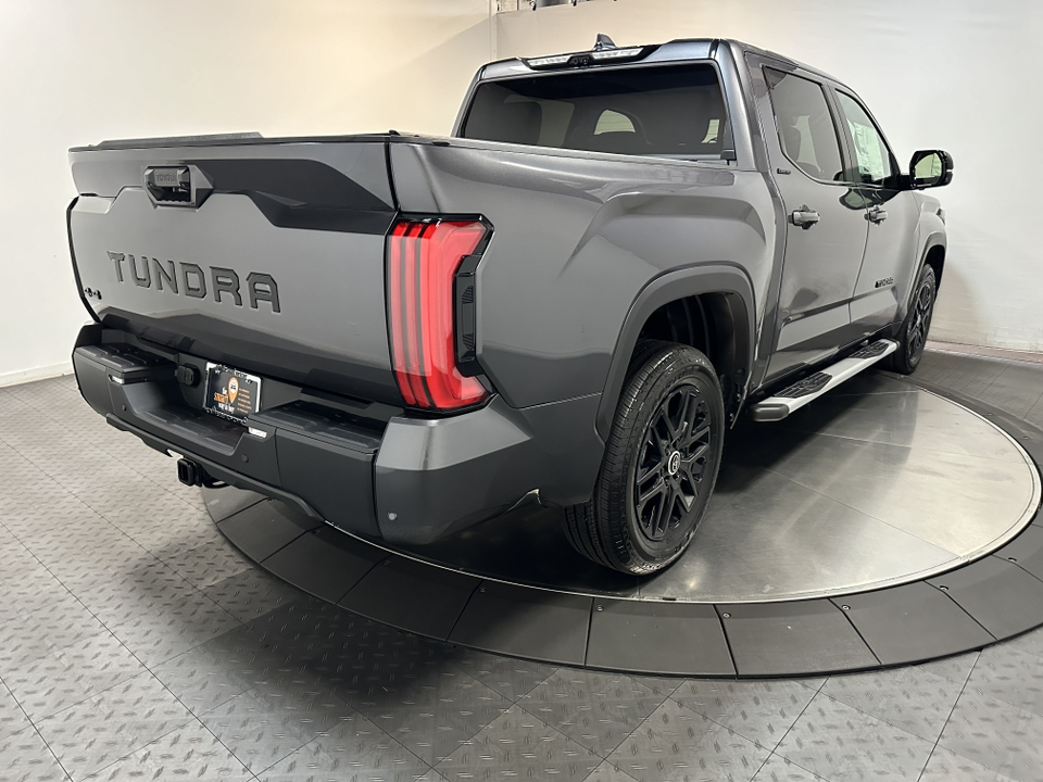 2024 Toyota Tundra 4WD Limited 8