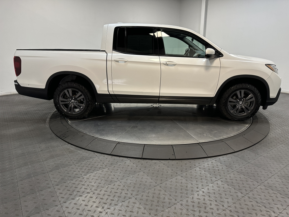 2020 Honda Ridgeline Sport 14