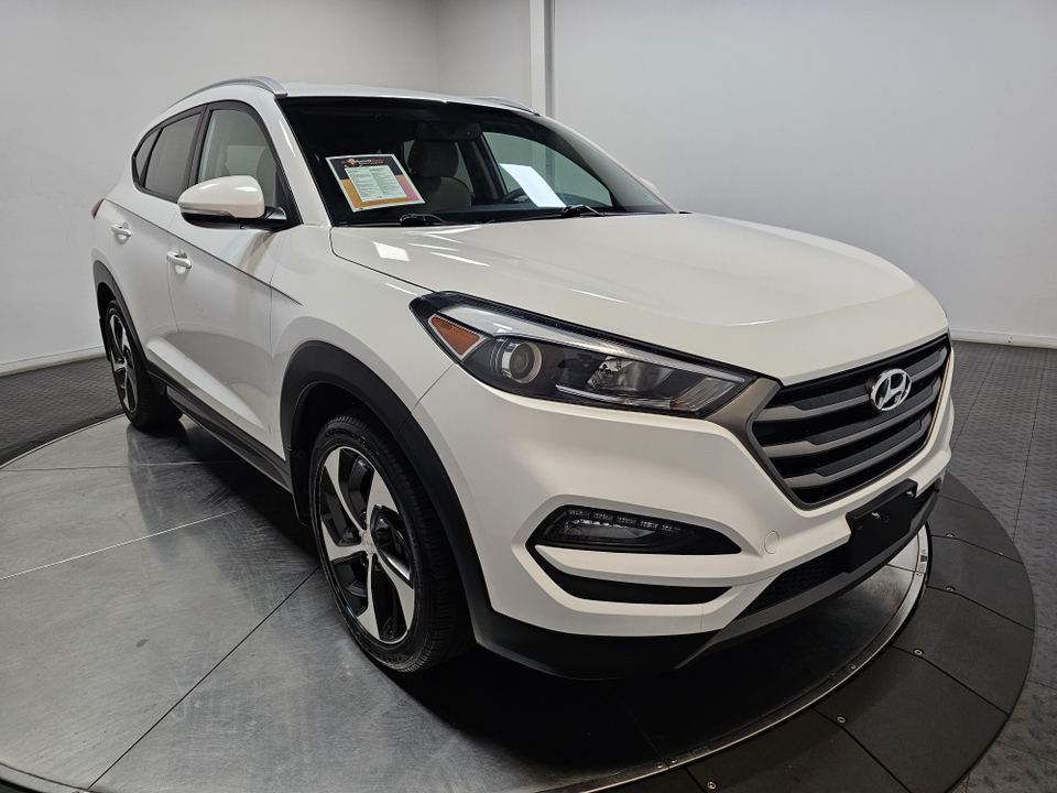 2016 Hyundai Tucson Sport 2