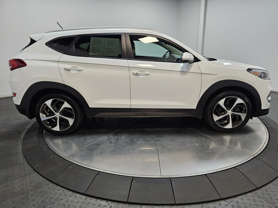 2016 Hyundai Tucson Sport 15