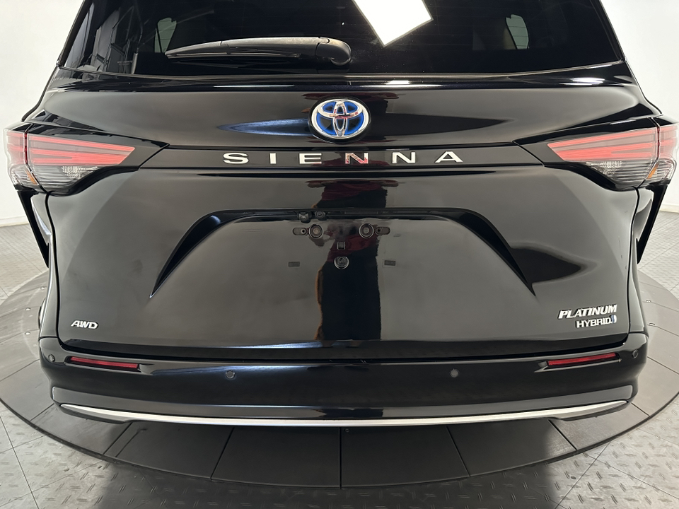 2022 Toyota Sienna Platinum 12