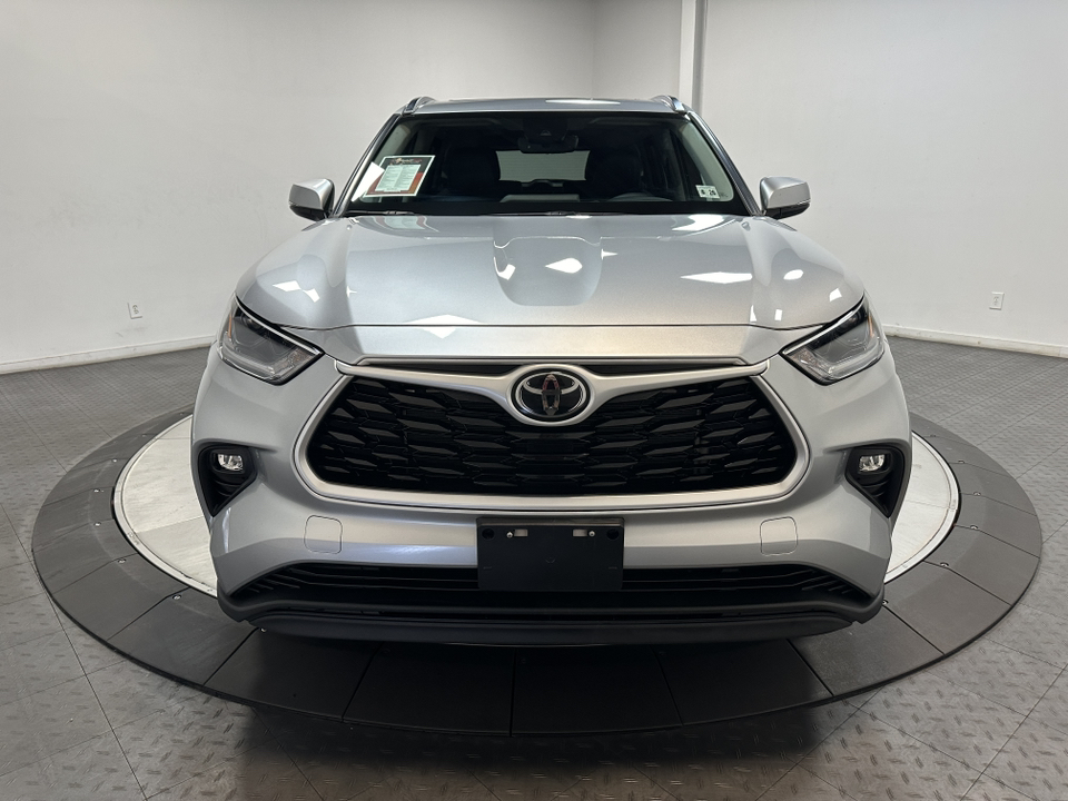 2021 Toyota Highlander XLE 4