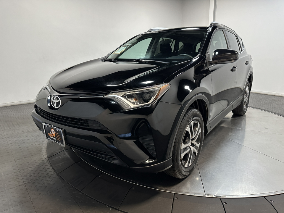 2016 Toyota RAV4  6