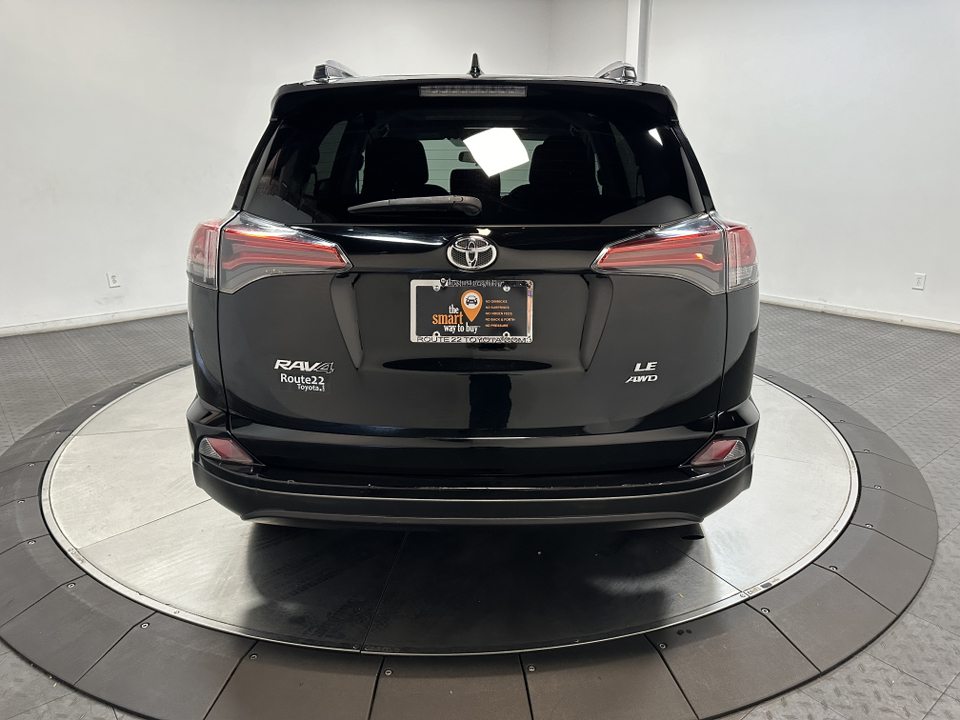 2016 Toyota RAV4  11