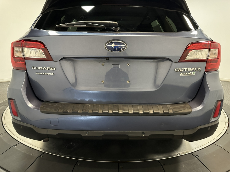 2017 Subaru Outback Limited 11