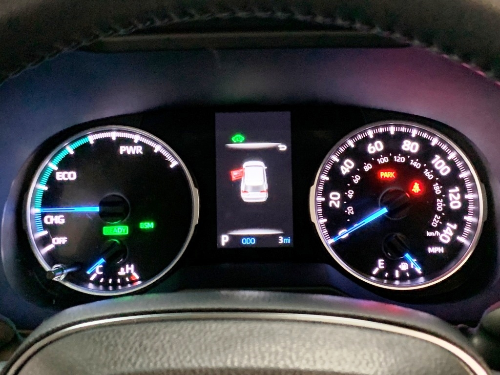 2024 Toyota RAV4 Hybrid XLE Premium 18