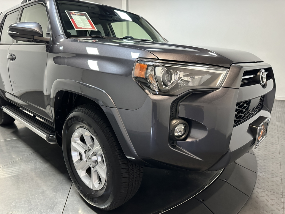 2021 Toyota 4Runner SR5 Premium 3