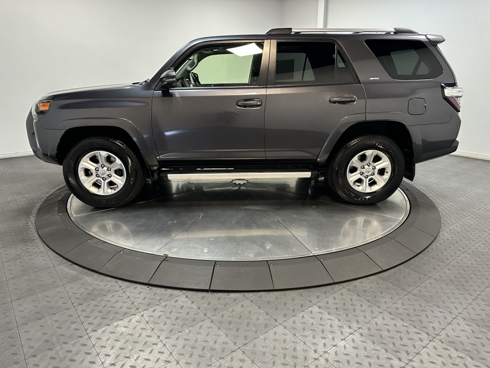 2021 Toyota 4Runner SR5 Premium 8