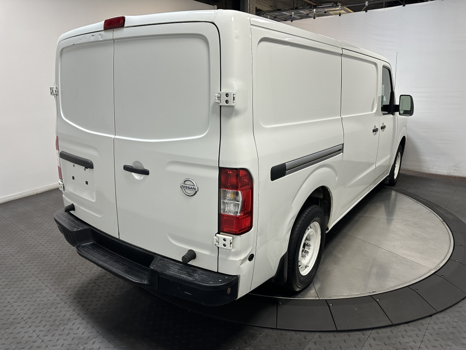 2017 Nissan NV Cargo S 8