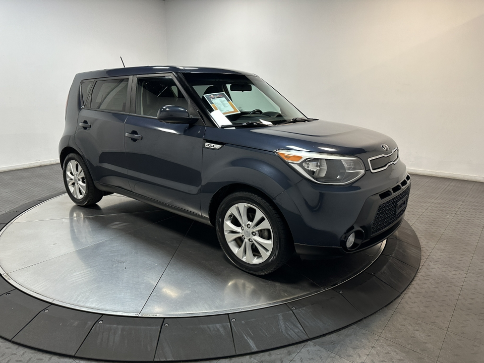 2016 Kia Soul + 1