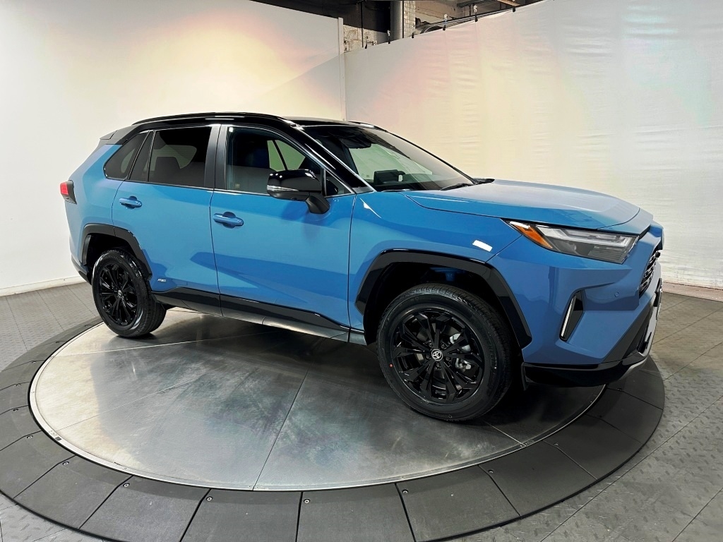 2024 Toyota RAV4 Hybrid XSE 1