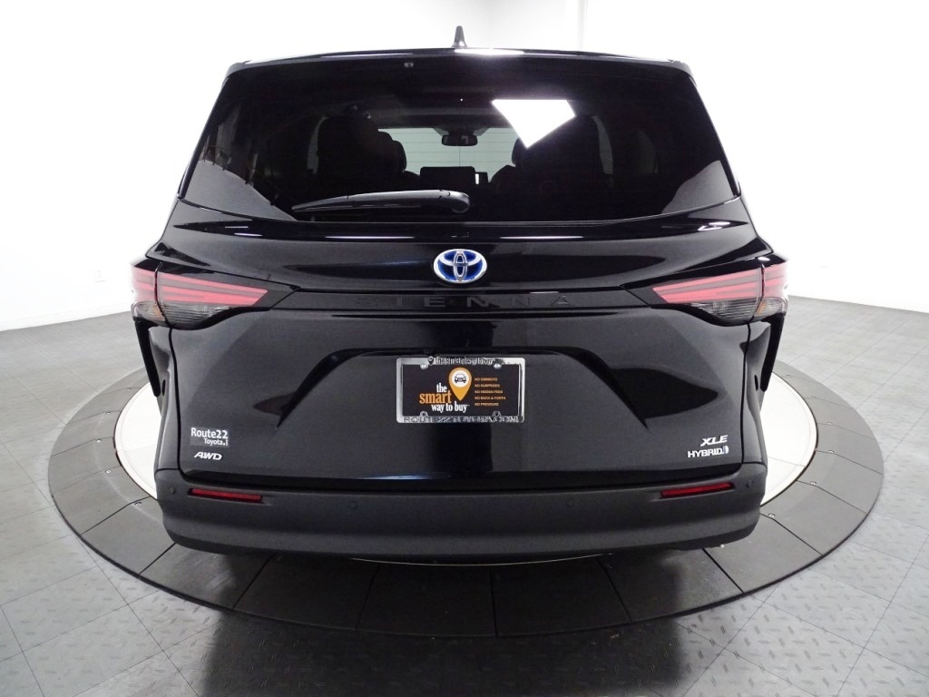 2024 Toyota Sienna XLE 7